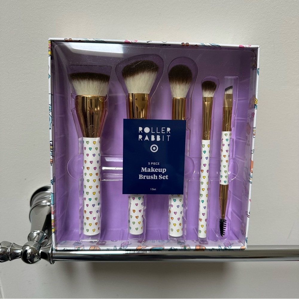 SALE NWT Roller Rabbit x Target 5pc Disco Hearts Wave Makeup Brush Set